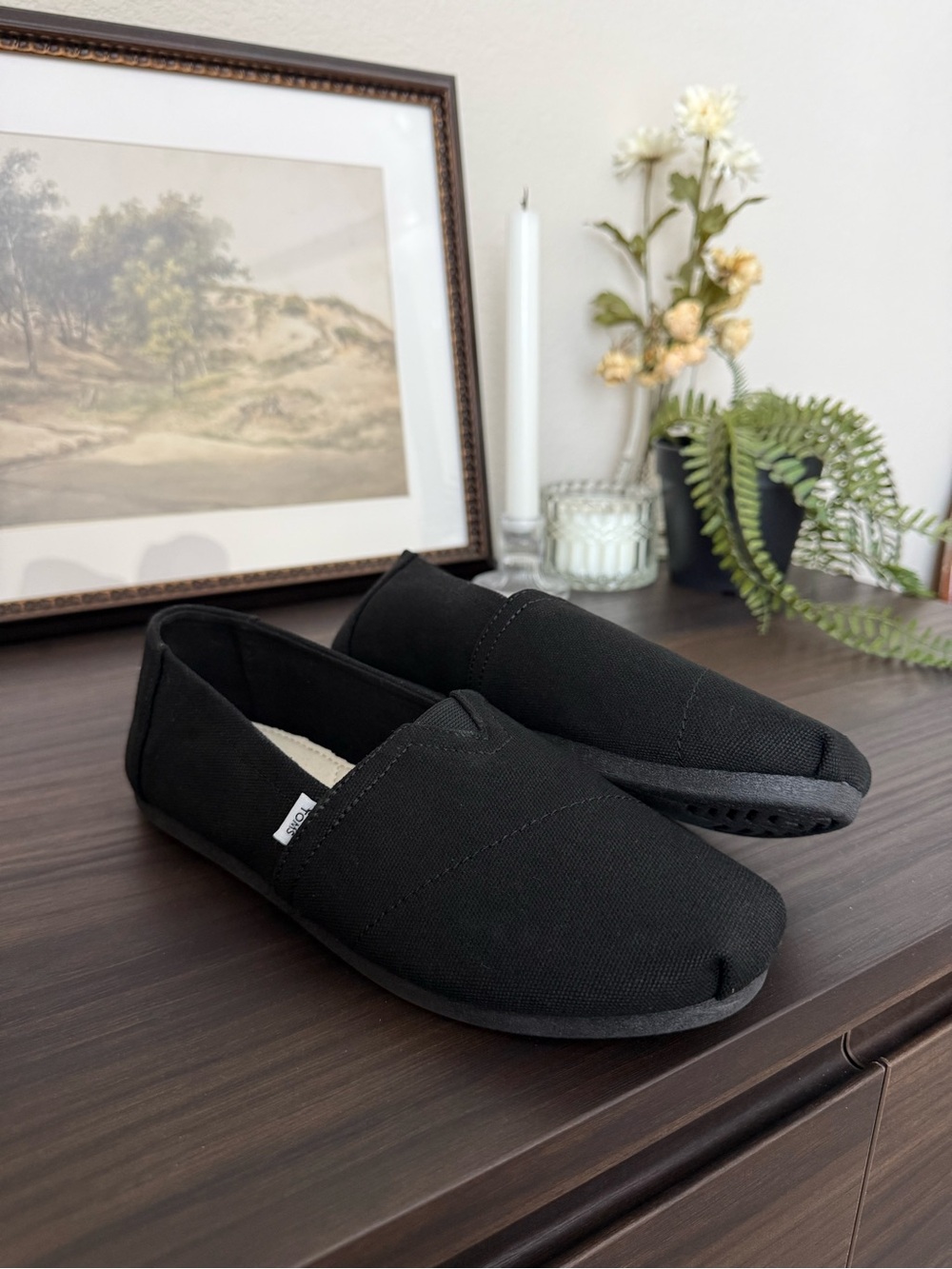 TOMS Classic Alpargata Women’s Slip-on - Black